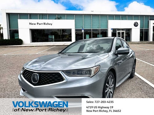 Acura TLX 2018 con paquete tecnológico