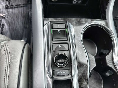 Acura TLX 2018 con paquete tecnológico