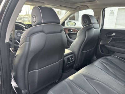 Acura TLX 2023 con paquete Advance