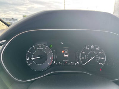 Acura TLX 2023 con paquete Advance