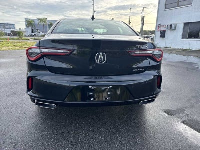 Acura TLX 2023 con paquete Advance