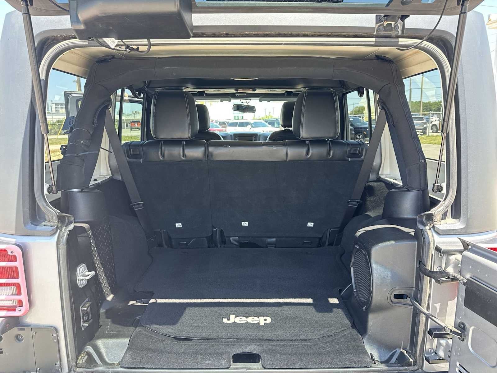 Jeep Wrangler Unlimited Rubicon X 2014