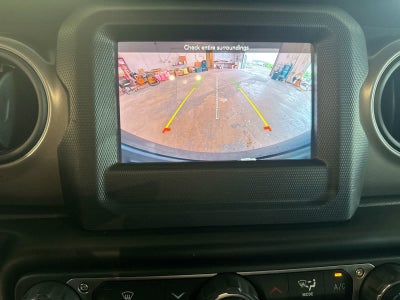 Jeep Wrangler Sport 2023