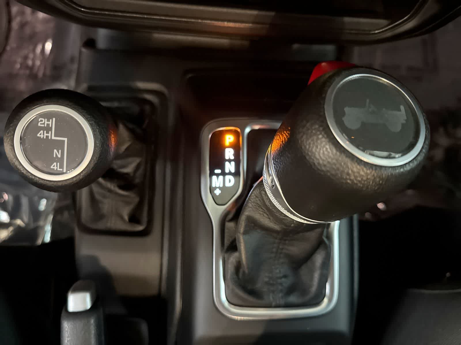 Jeep Wrangler Sport 2023