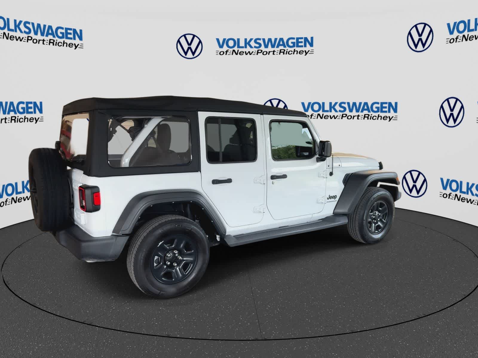 Jeep Wrangler Sport 2023