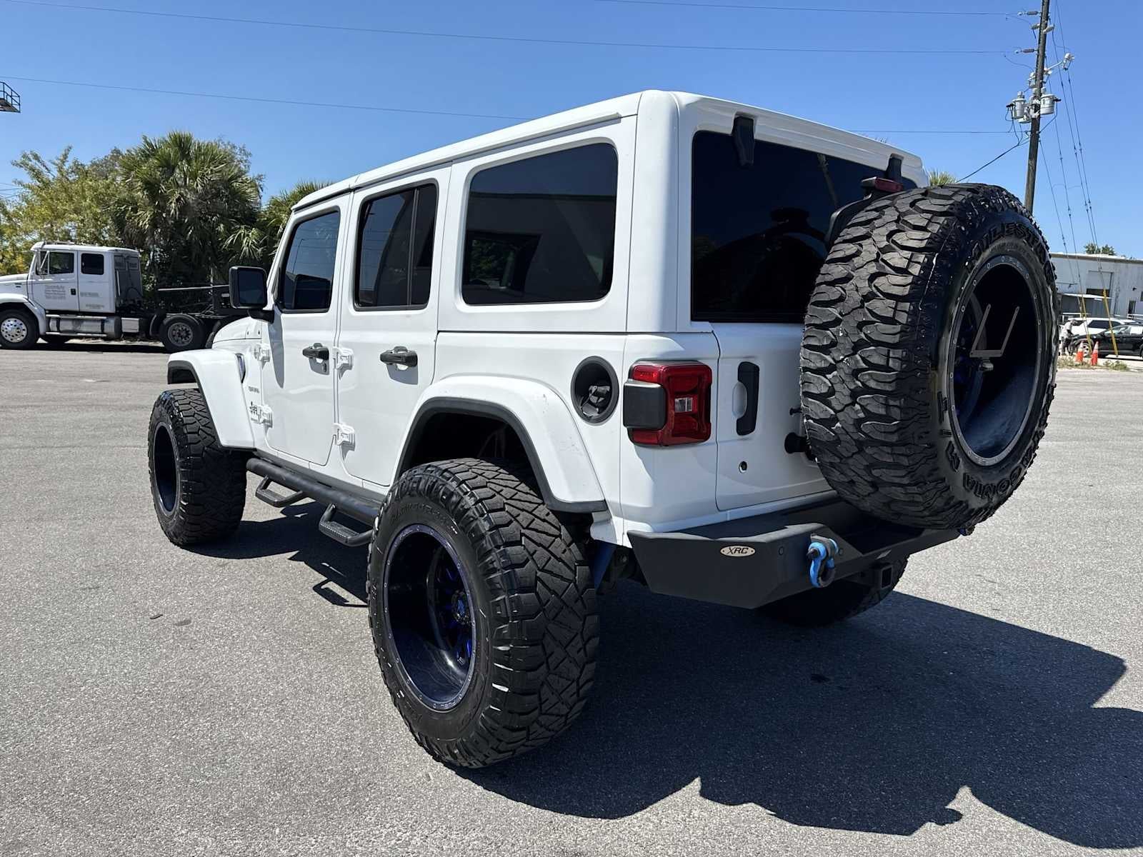 Jeep Wrangler Unlimited Sahara 2018