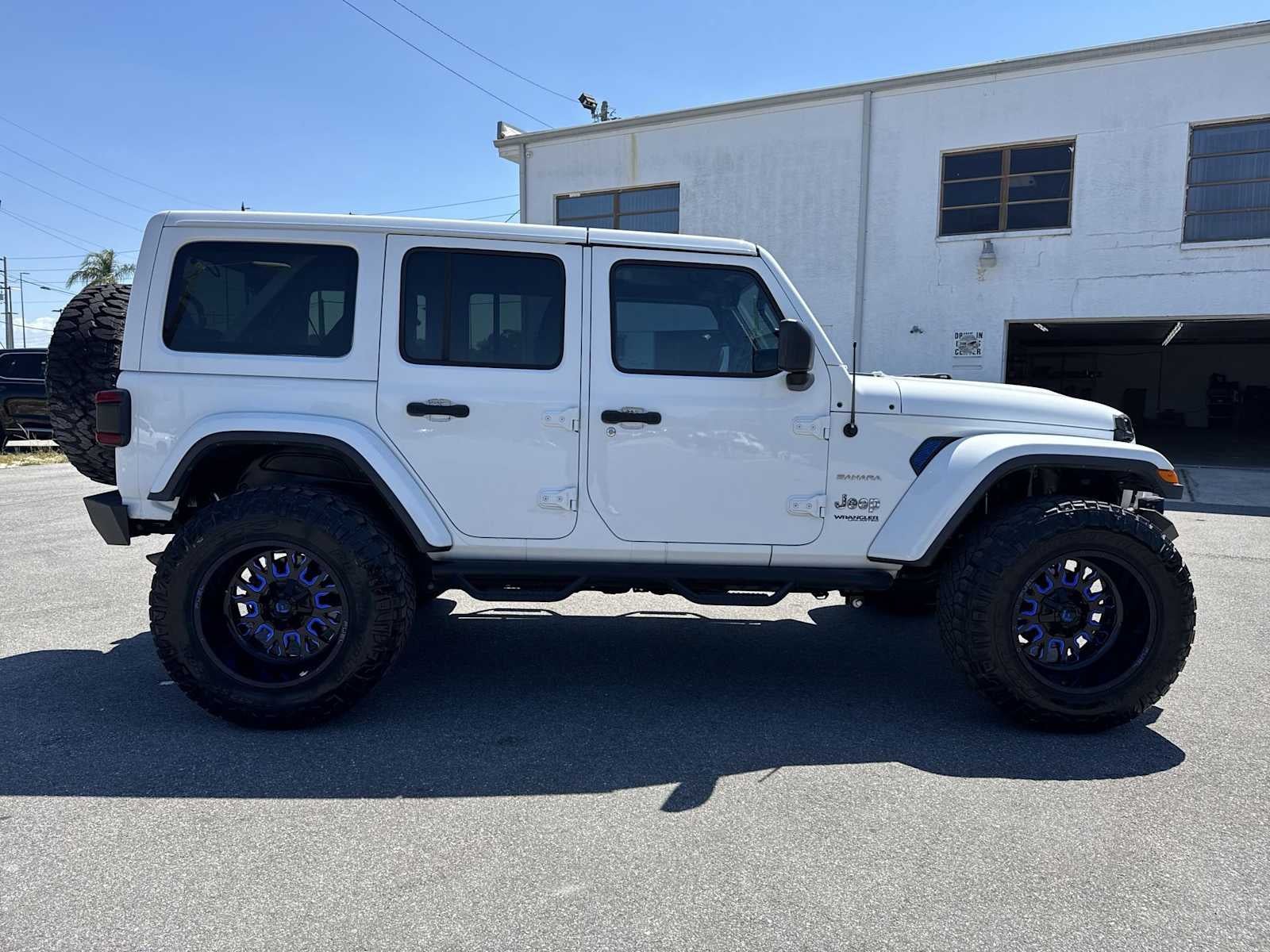 Jeep Wrangler Unlimited Sahara 2018