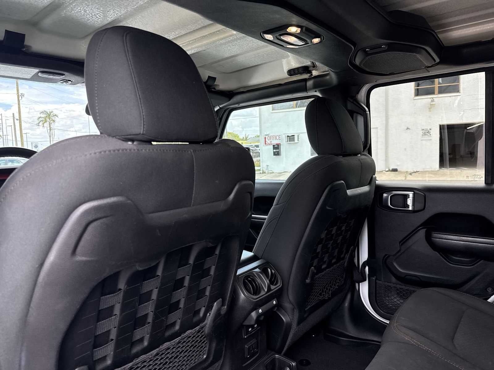 Jeep Wrangler Unlimited Rubicon 2021