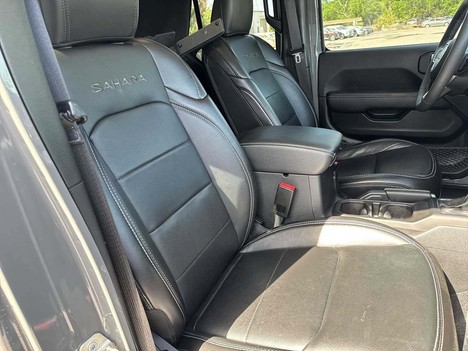 Jeep Wrangler 4xe Sahara 2023