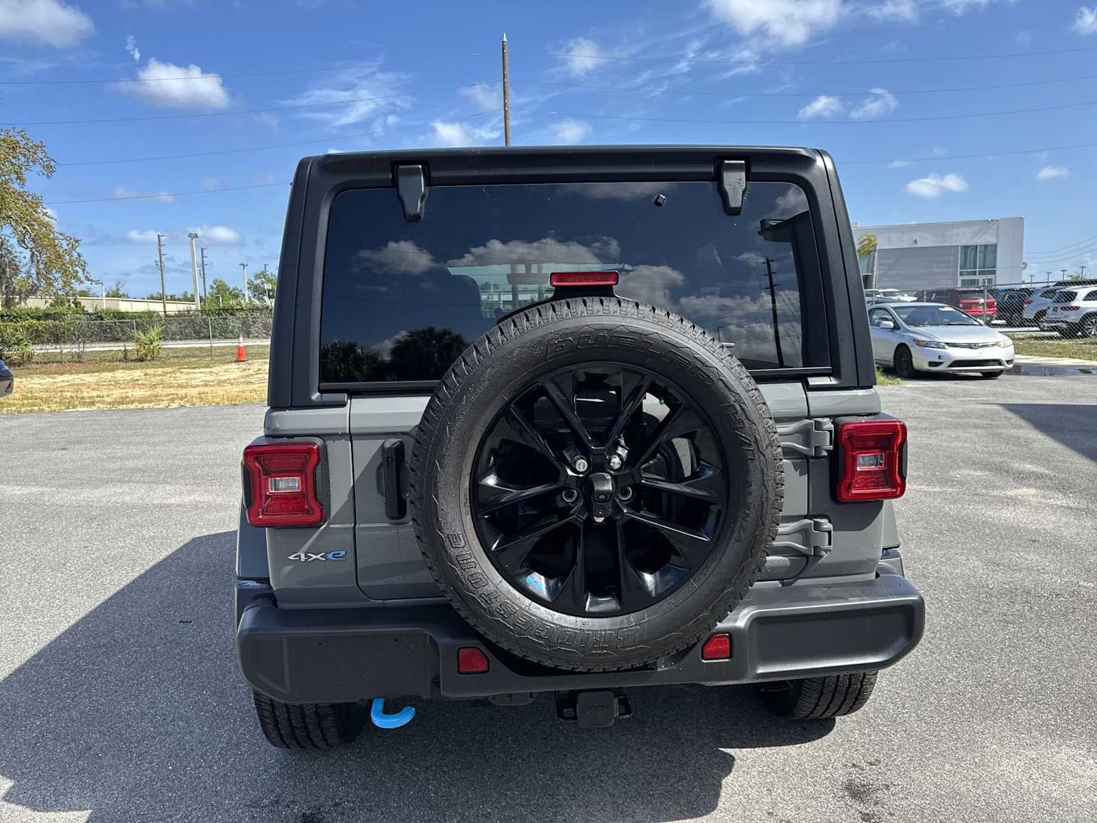 Jeep Wrangler 4xe Sahara 2023