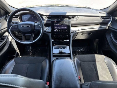 Jeep Grand Cherokee Altitude 2023