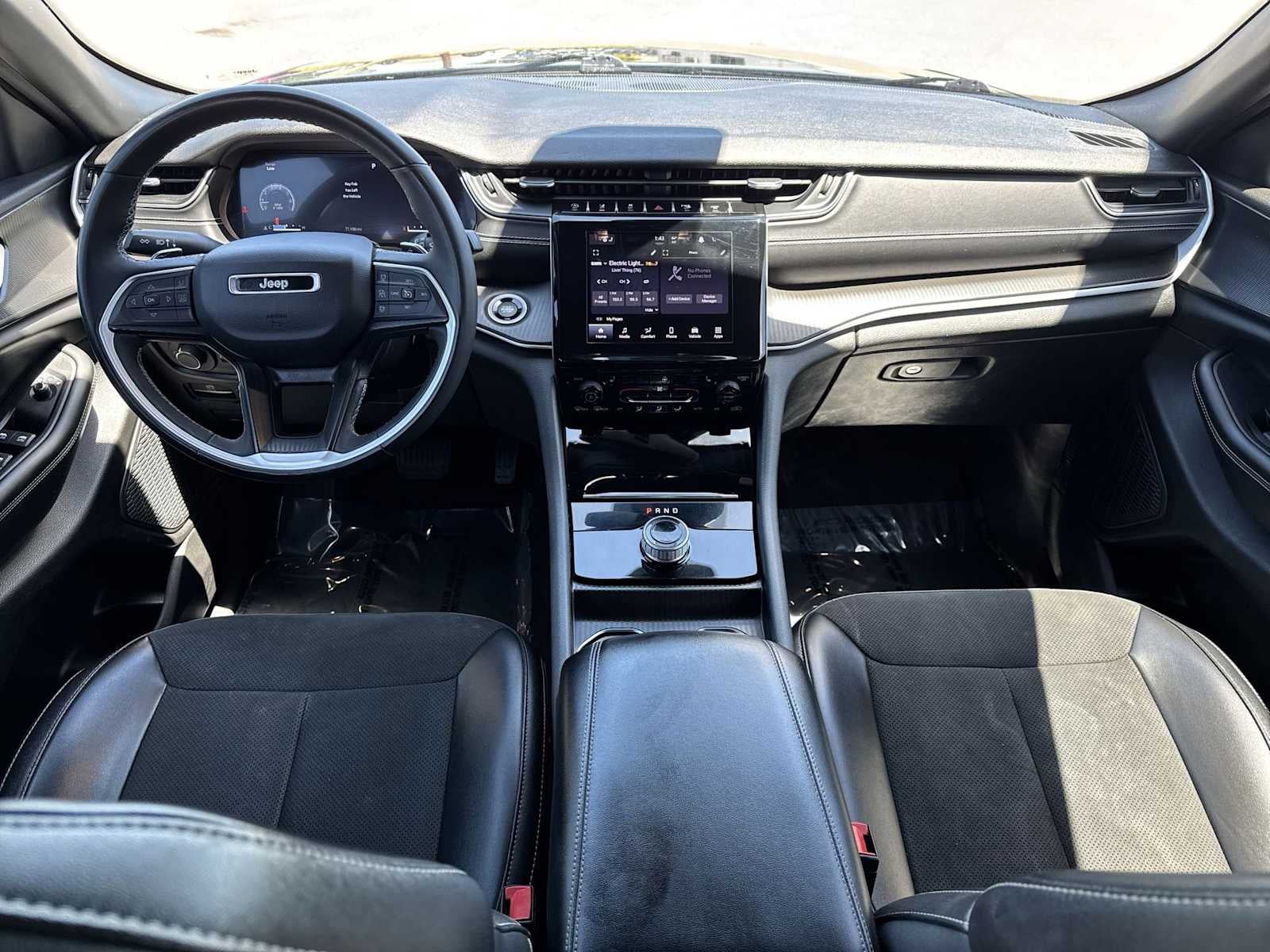 Jeep Grand Cherokee Altitude 2023