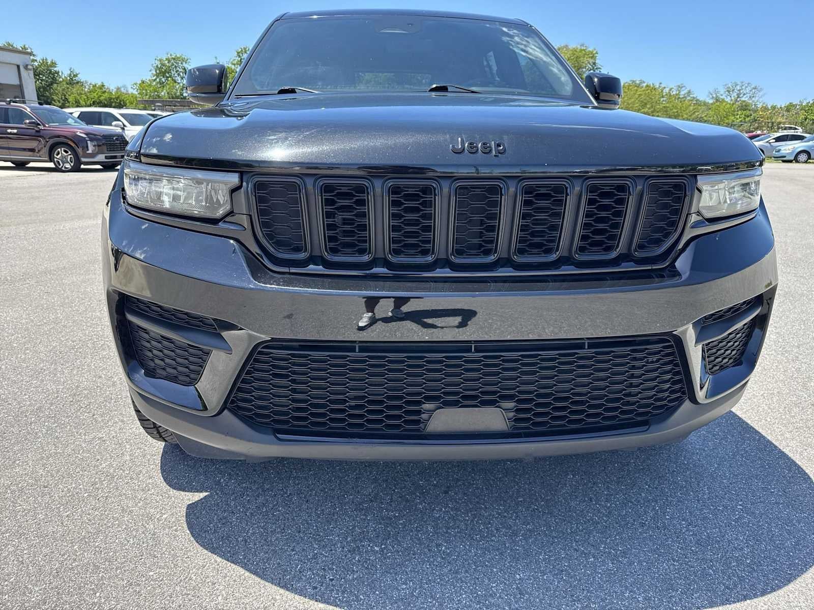 Jeep Grand Cherokee Altitude 2023