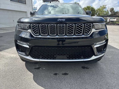 Jeep Grand Cherokee Summit 2022