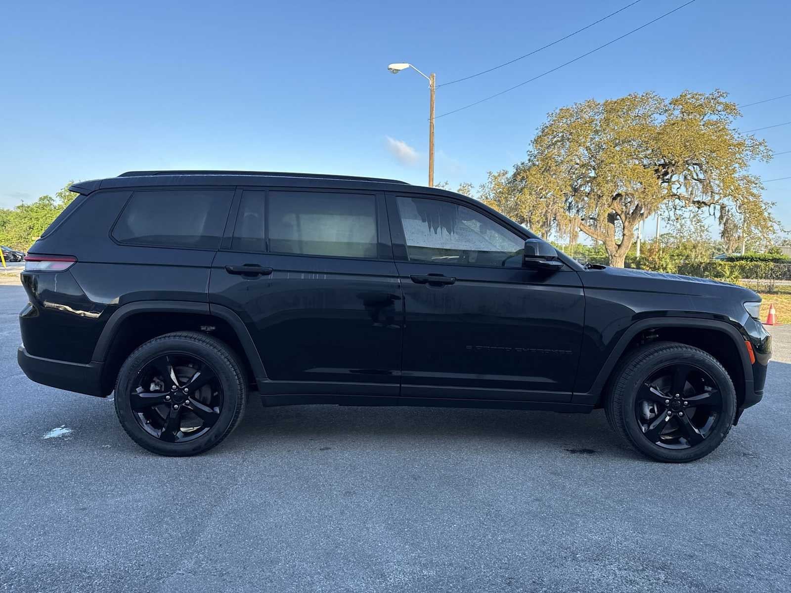 Jeep Grand Cherokee L Limited 2023