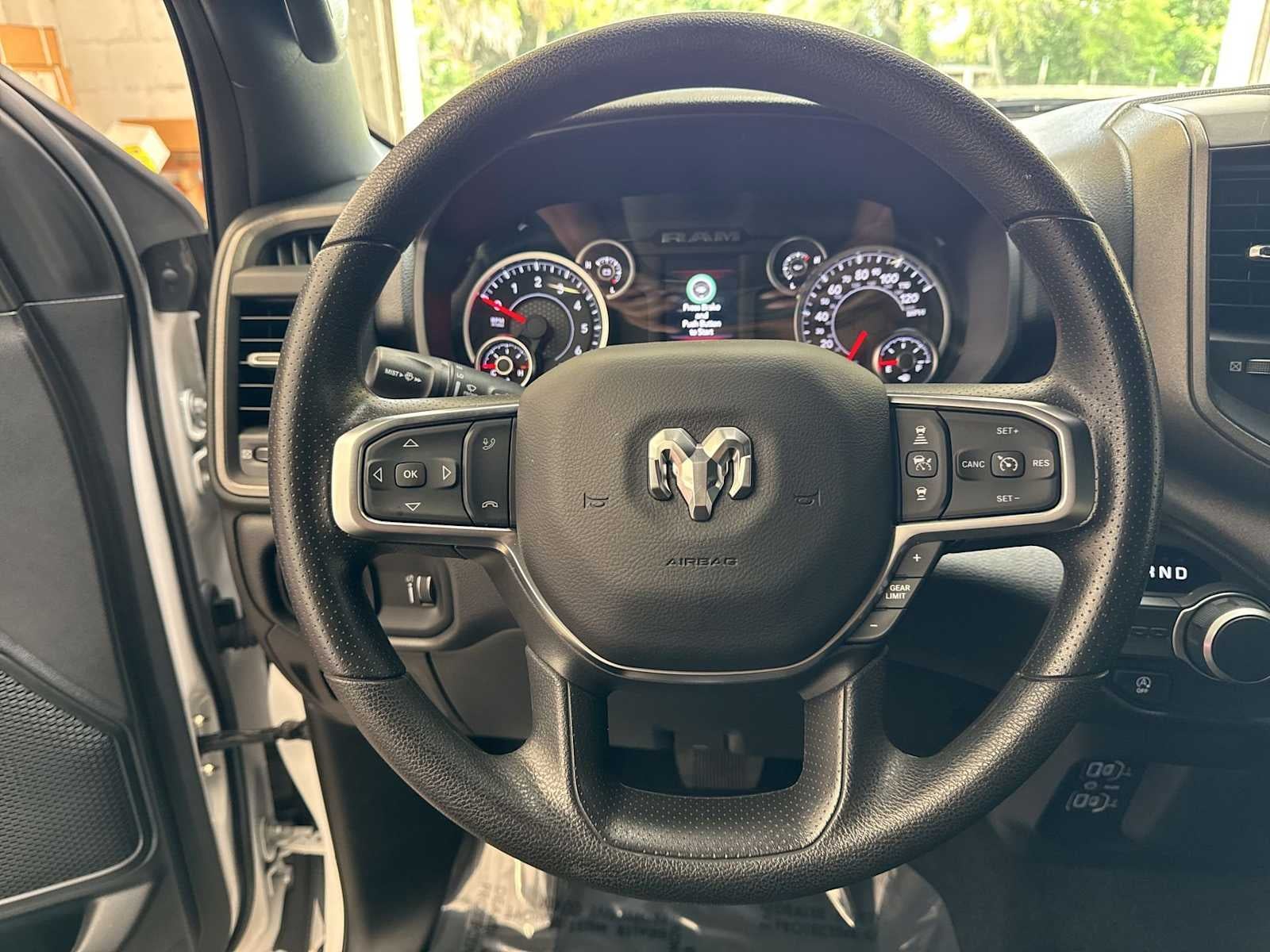 RAM 1500 Tradesman 2025