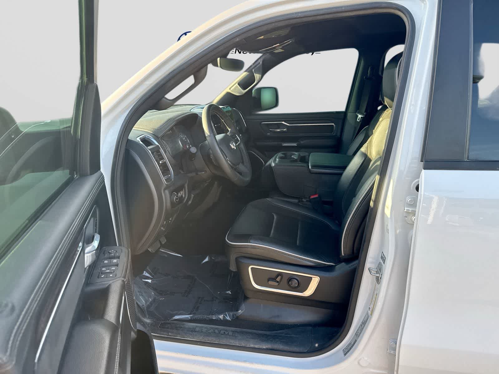RAM 1500 Laramie 2025