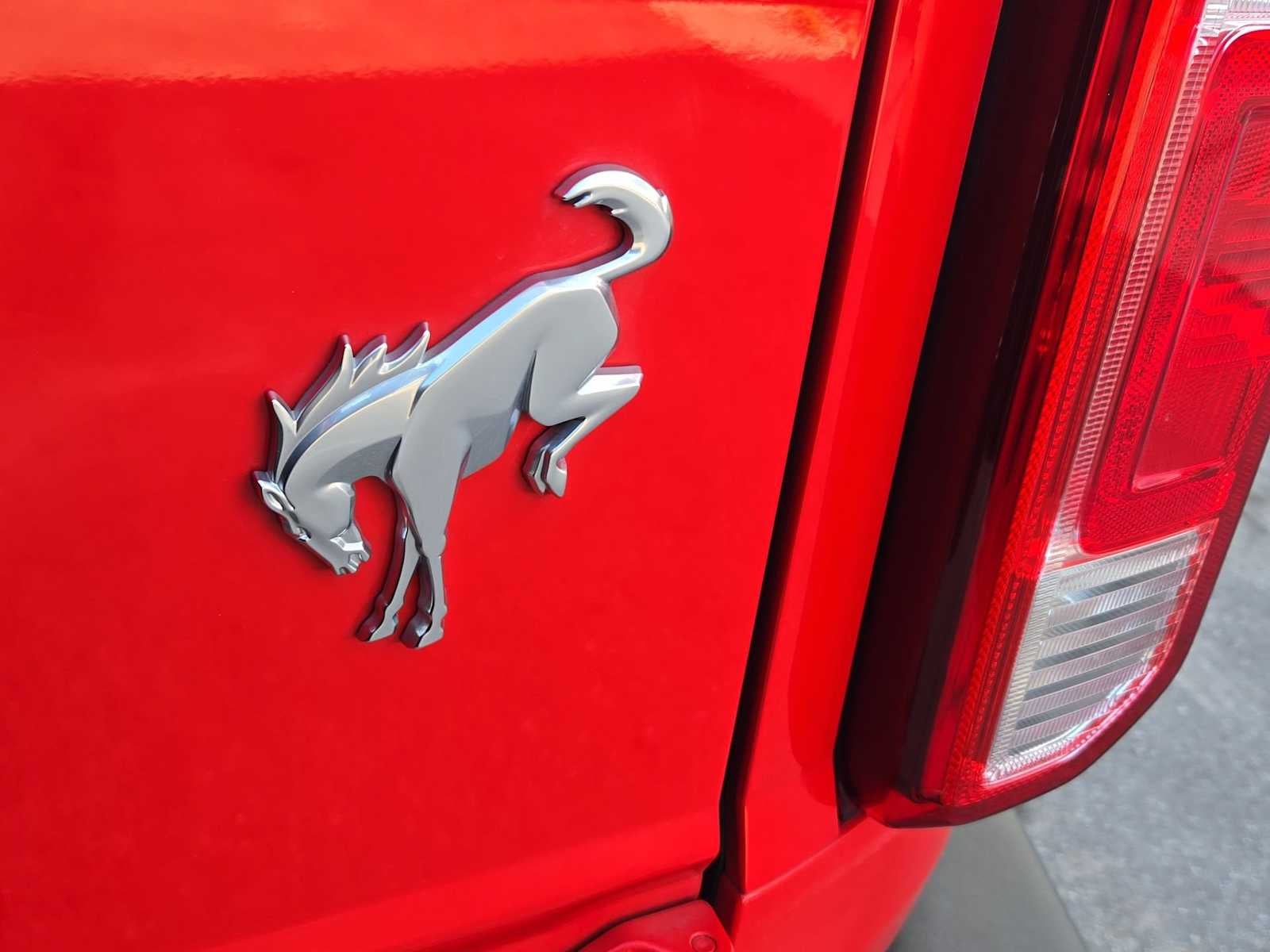 Ford Bronco Base 2023