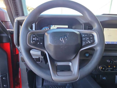 Ford Bronco Base 2023