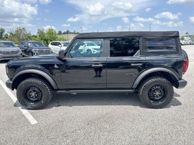 Ford Bronco Black Diamond 2023