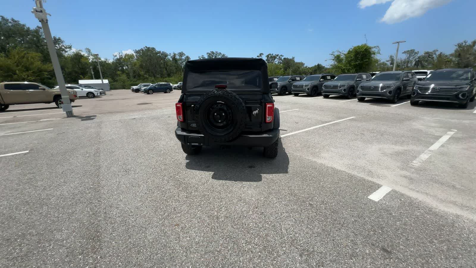 Ford Bronco Black Diamond 2023