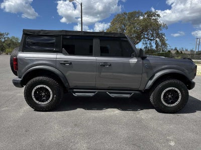 Ford Bronco Black Diamond 2022