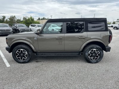 Ford Bronco Outer Banks 2025