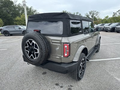 Ford Bronco Outer Banks 2025