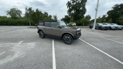 Ford Bronco Outer Banks 2025