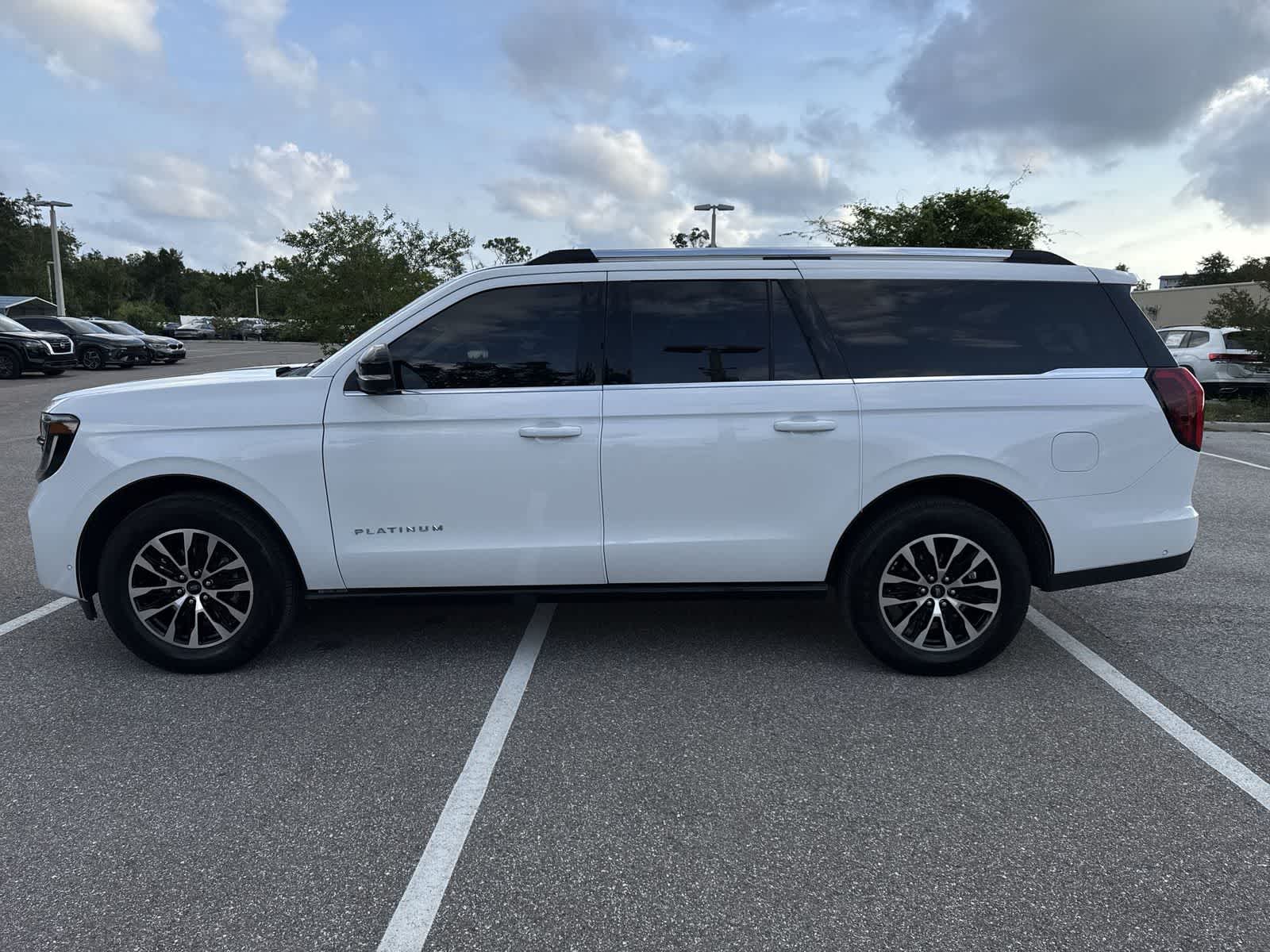 Ford Expedition Max Platinum 2025