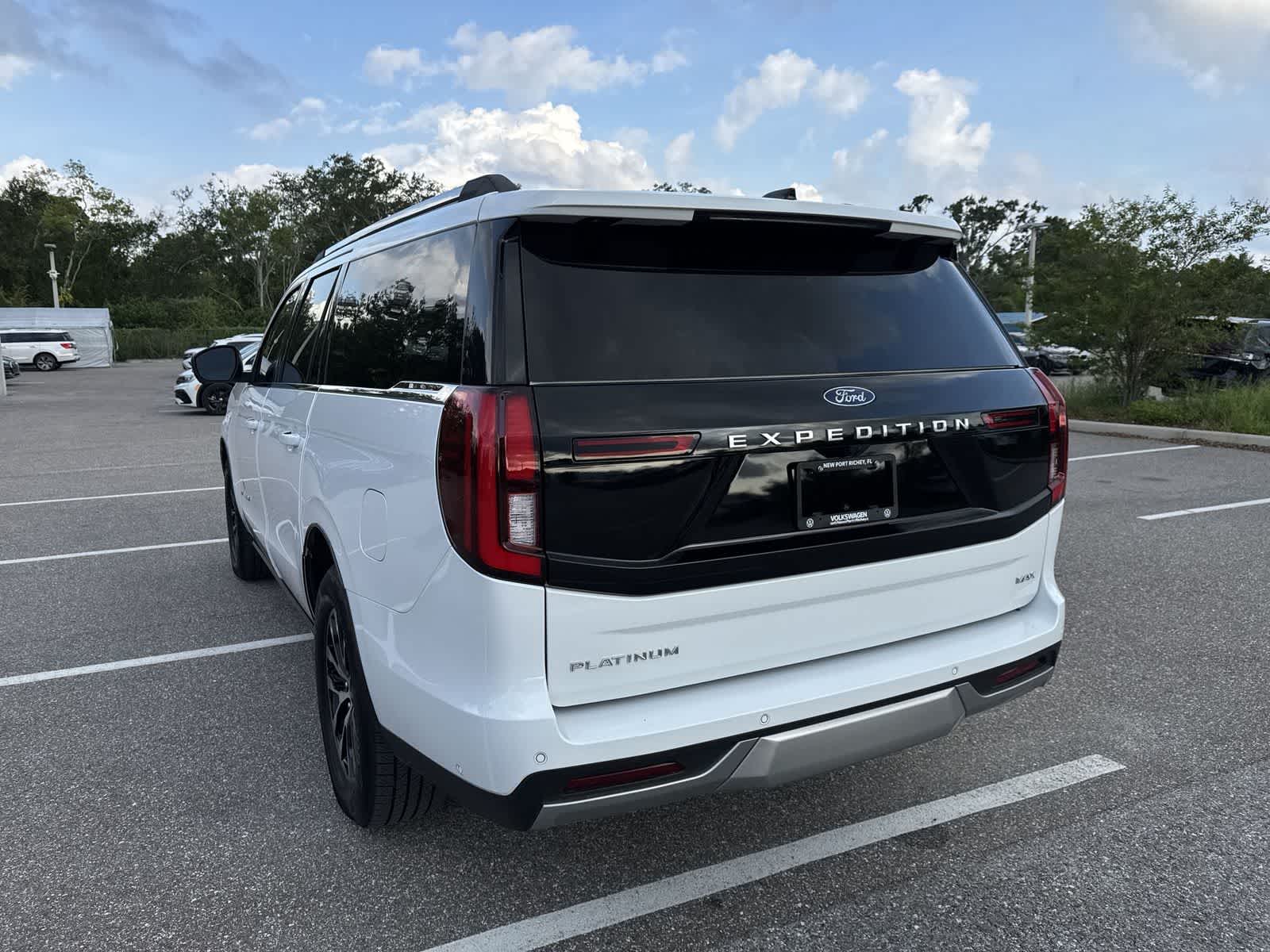 Ford Expedition Max Platinum 2025