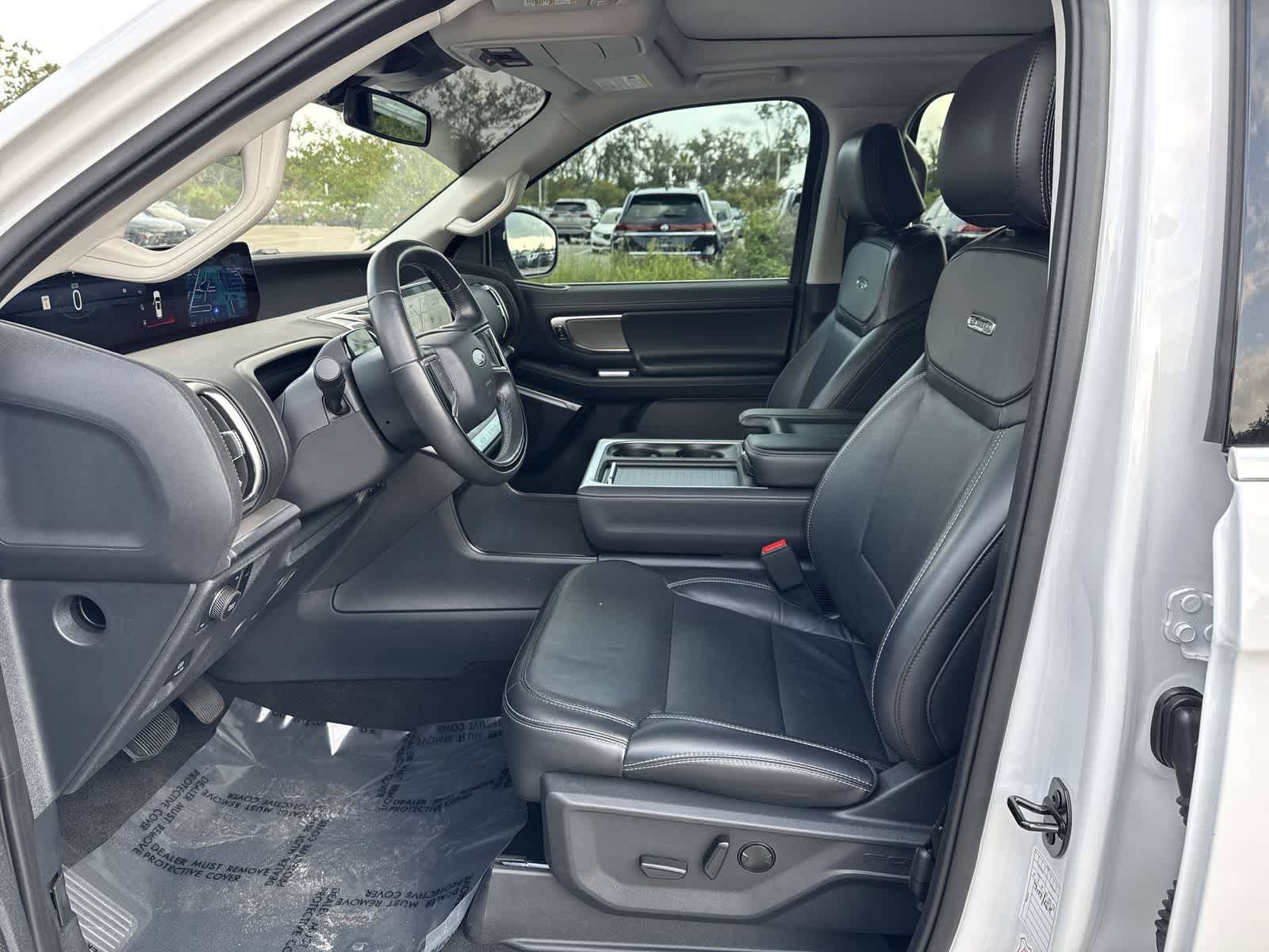 Ford Expedition Max Platinum 2025