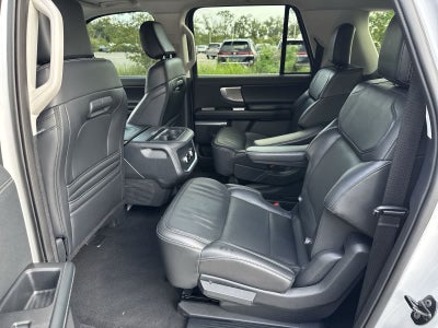 Ford Expedition Max Platinum 2025