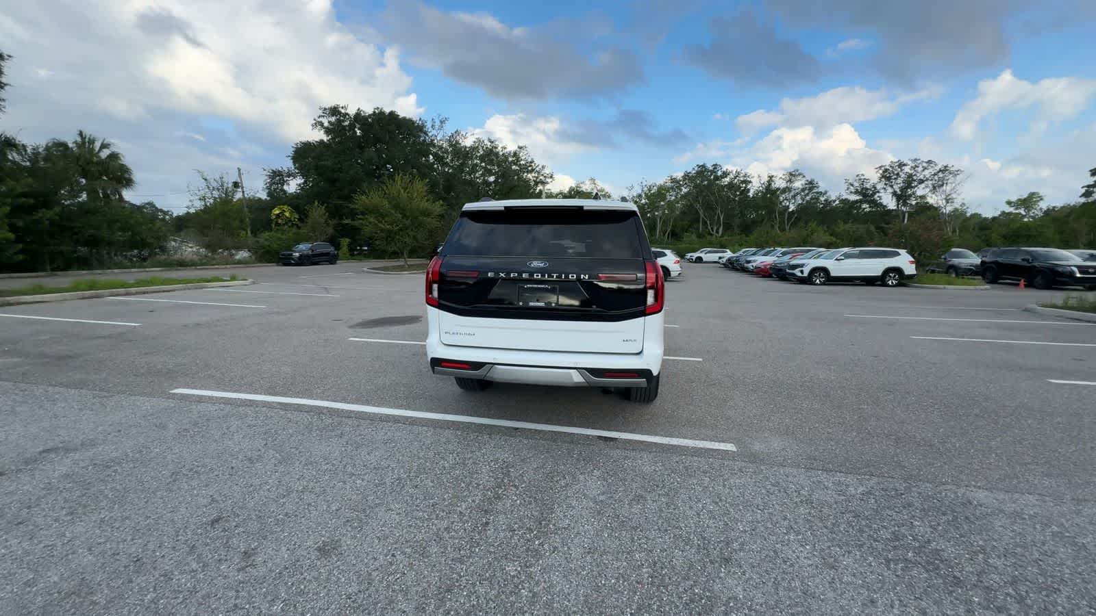 Ford Expedition Max Platinum 2025