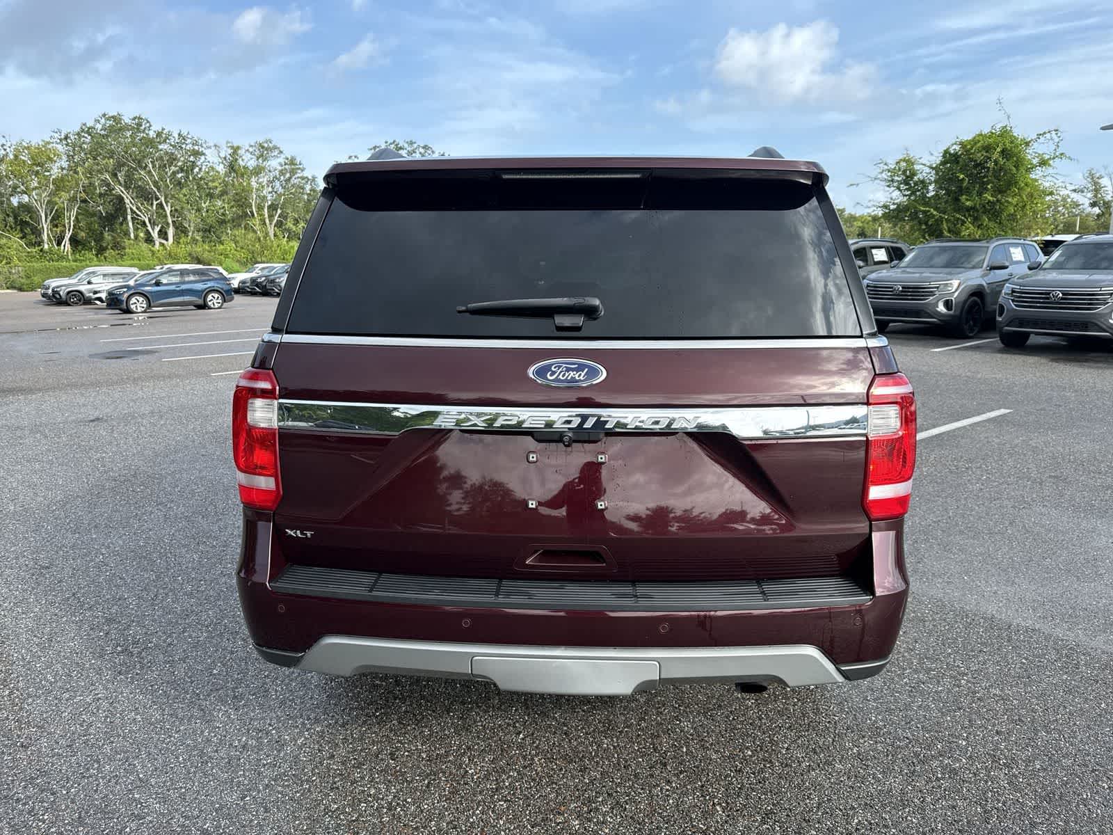 Ford Expedition XLT 2020