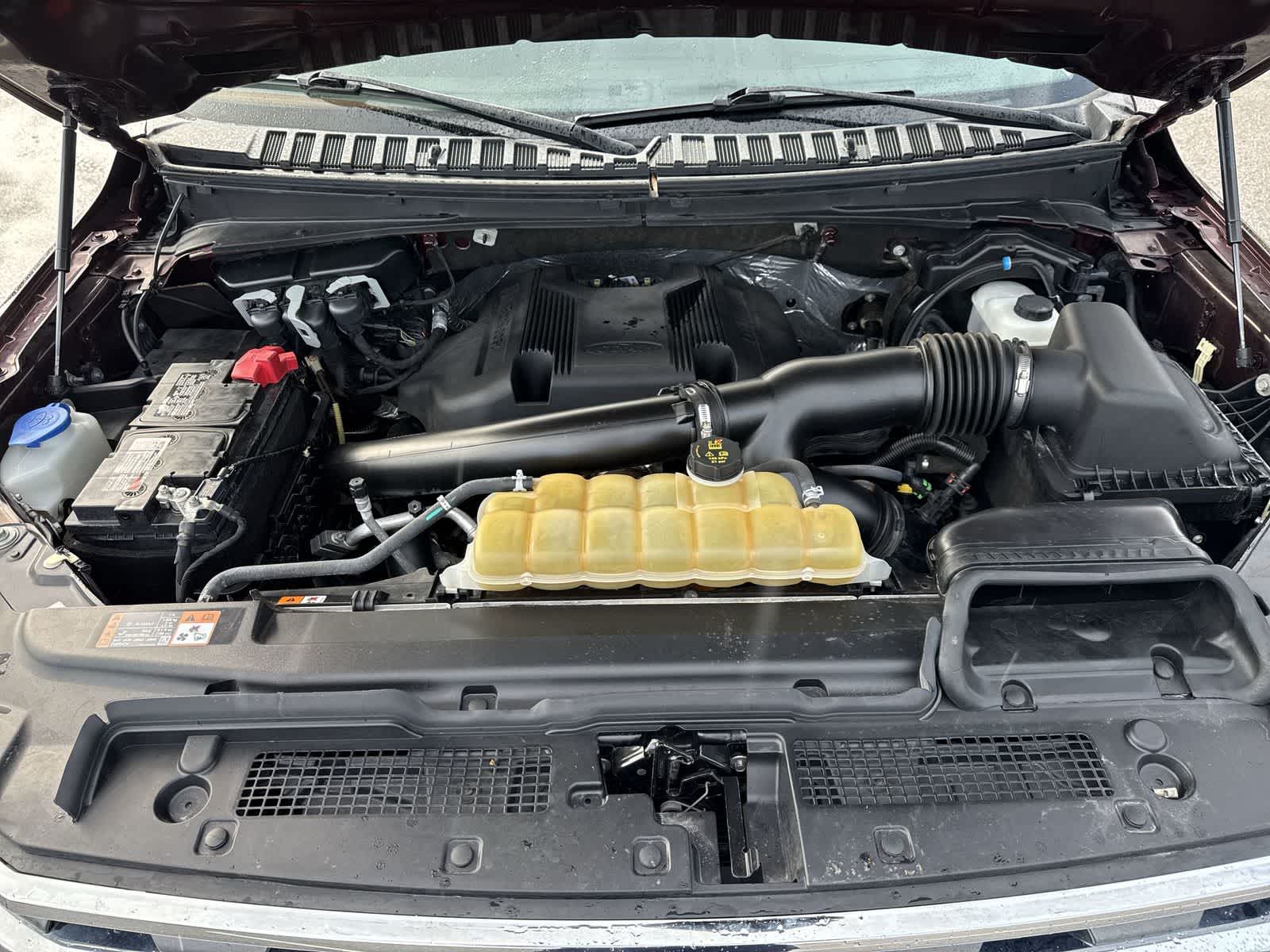 Ford Expedition XLT 2020