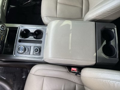 Ford Expedition XLT 2020