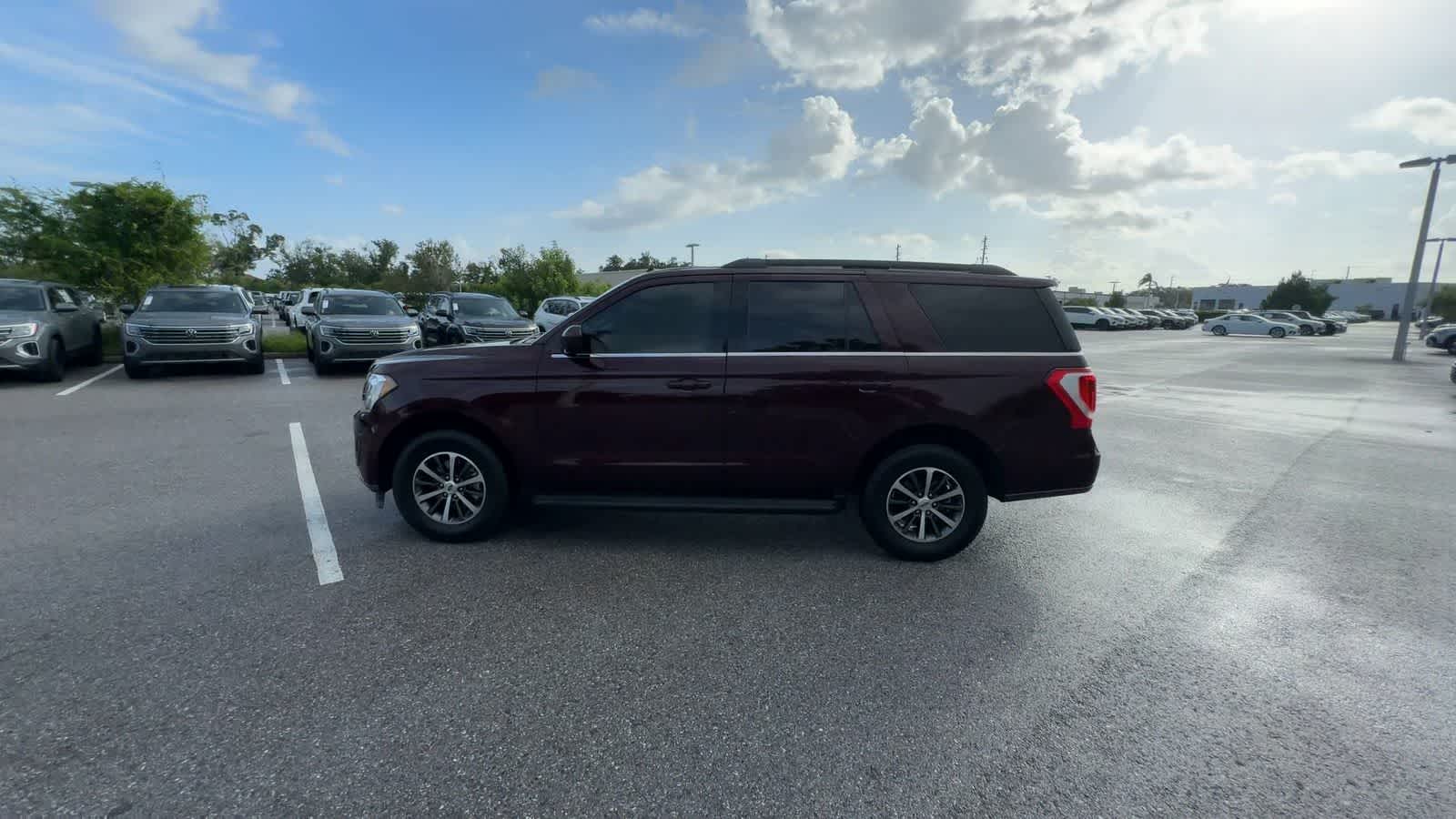 Ford Expedition XLT 2020