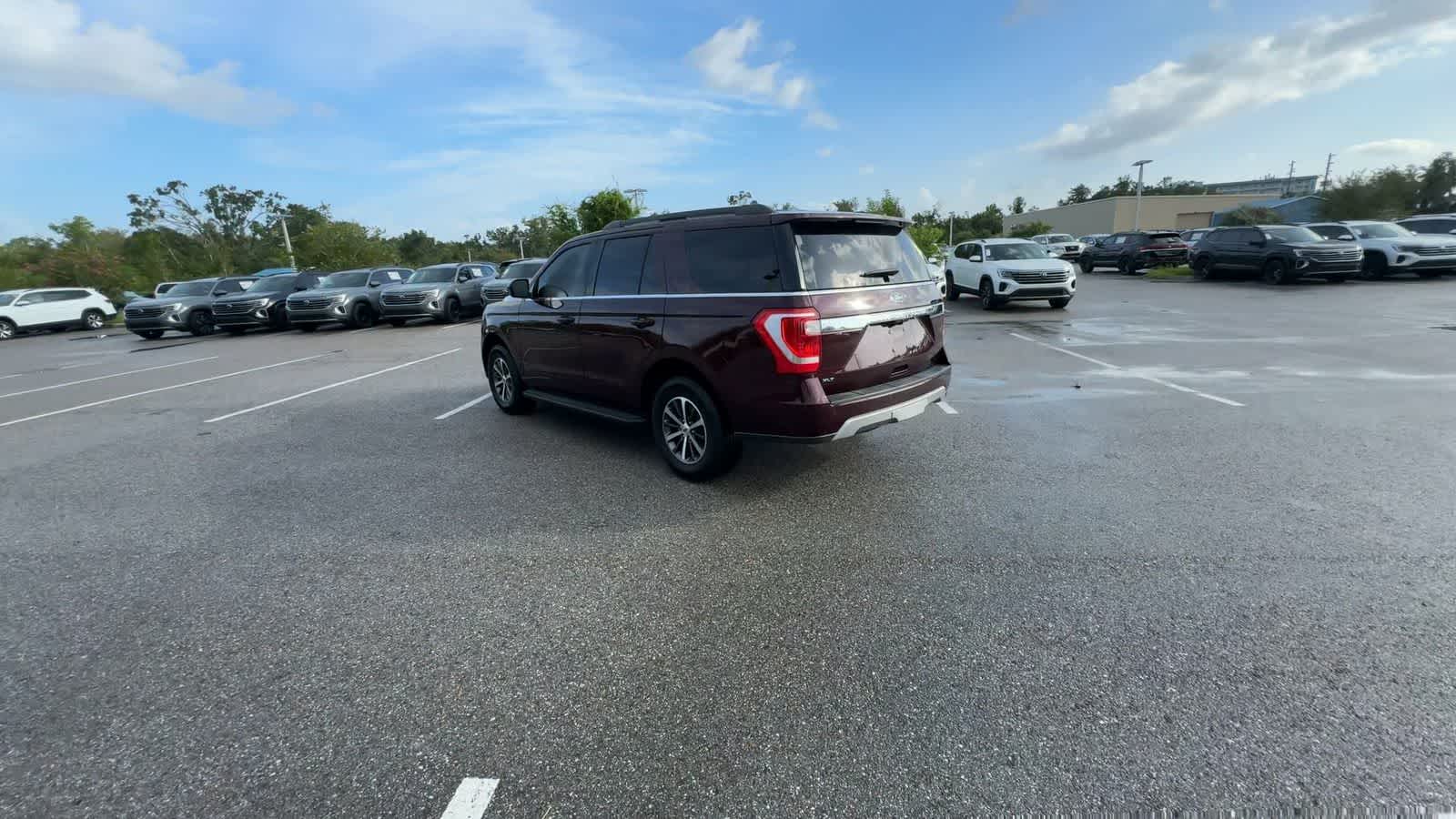 Ford Expedition XLT 2020