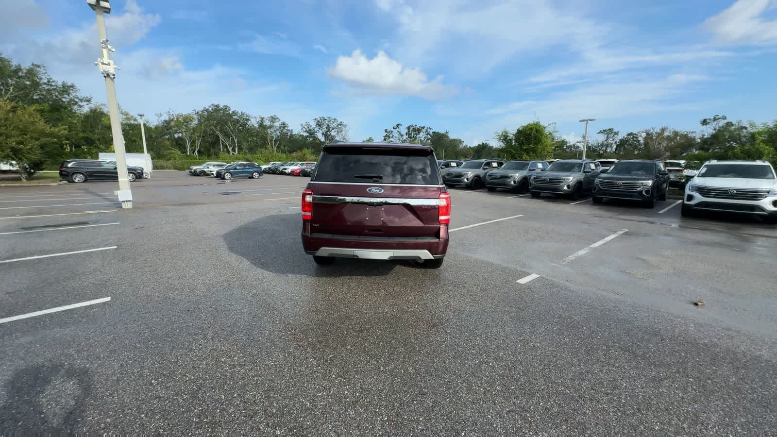 Ford Expedition XLT 2020