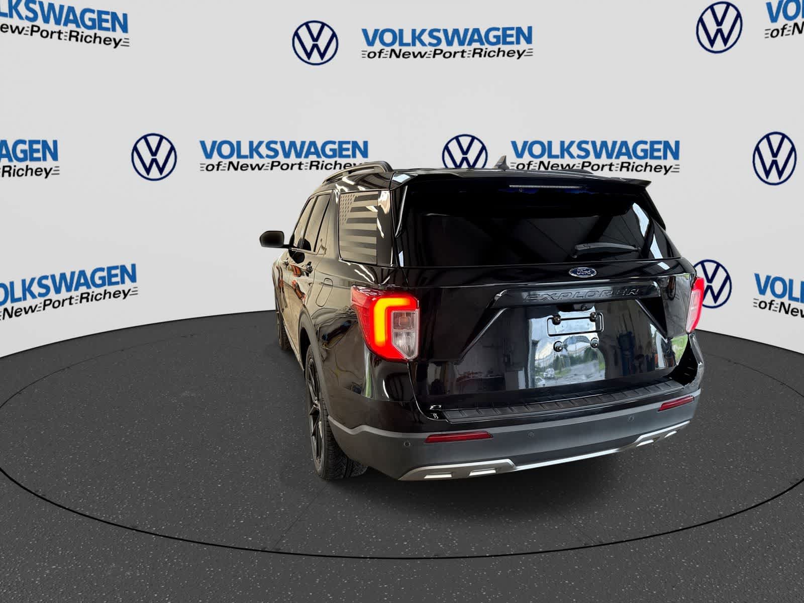 Ford Explorer XLT 2022