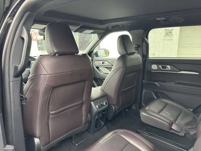 Ford Explorer Platinum 2025