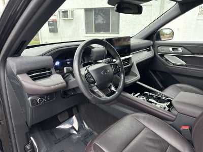 Ford Explorer Platinum 2025