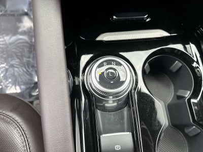 Ford Explorer Platinum 2025