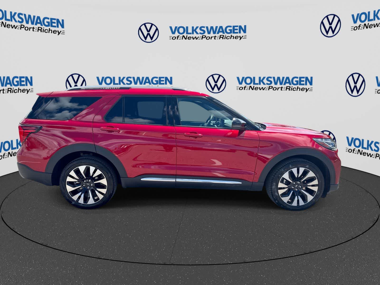 Ford Explorer Platinum 2025