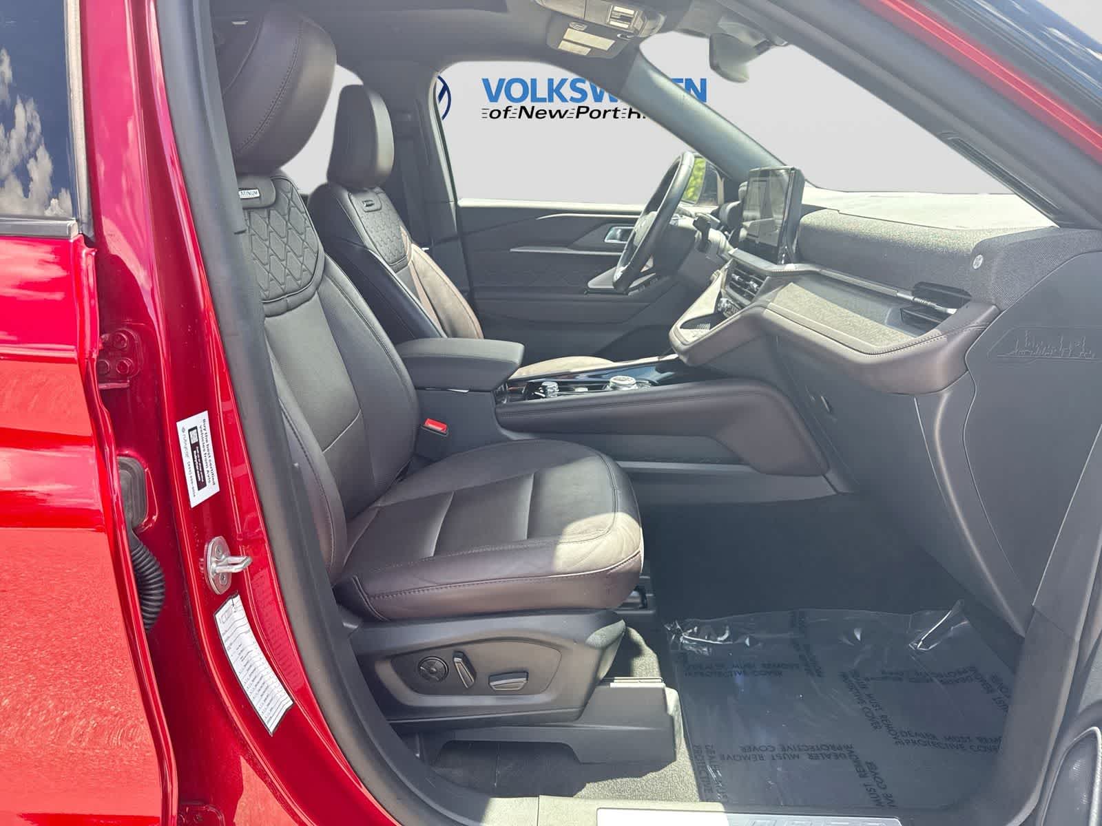 Ford Explorer Platinum 2025