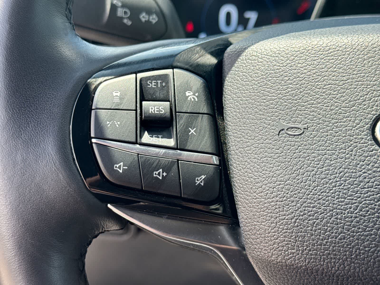 Ford Explorer Platinum 2025