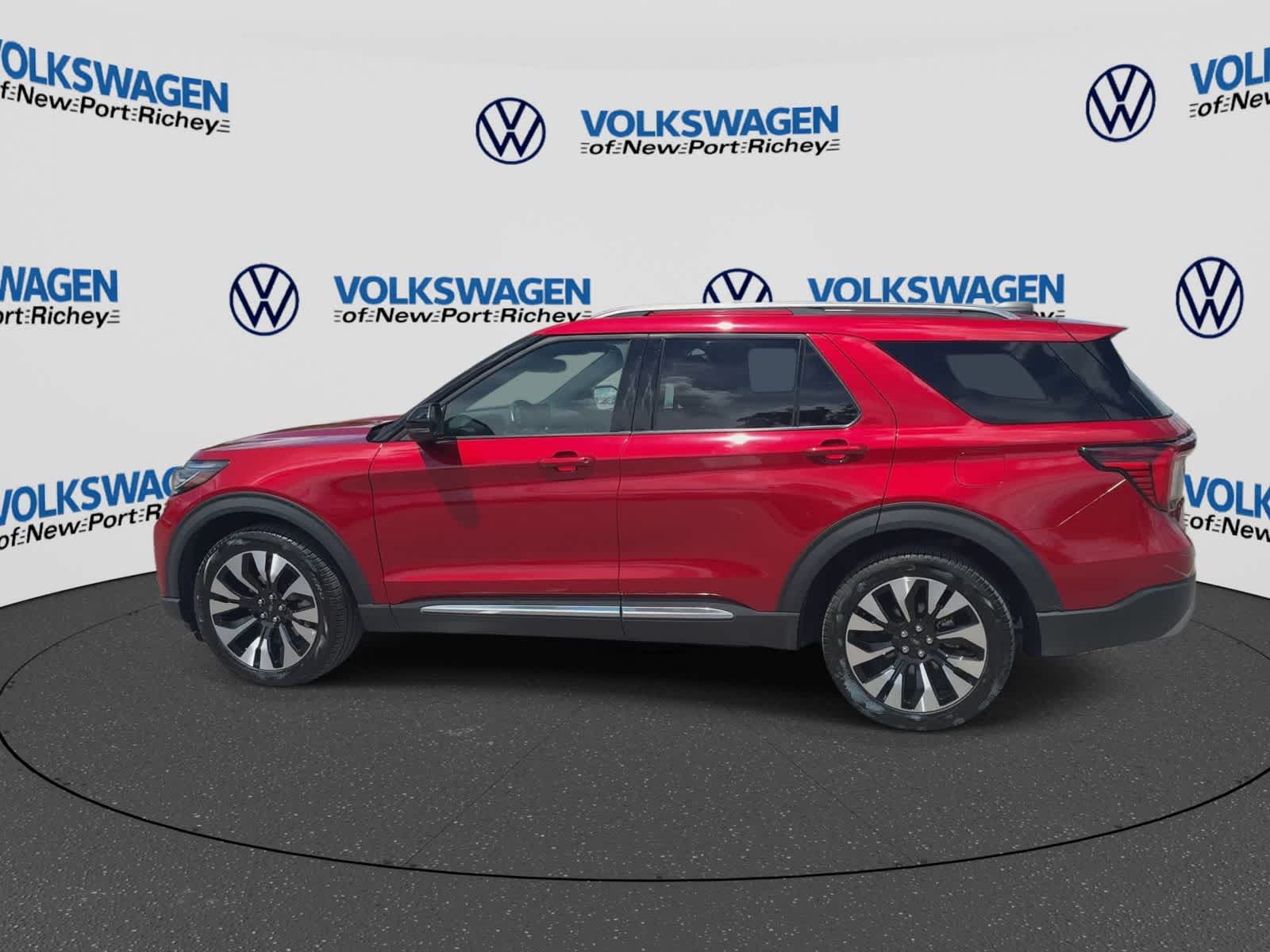 Ford Explorer Platinum 2025