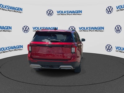 Ford Explorer Platinum 2025