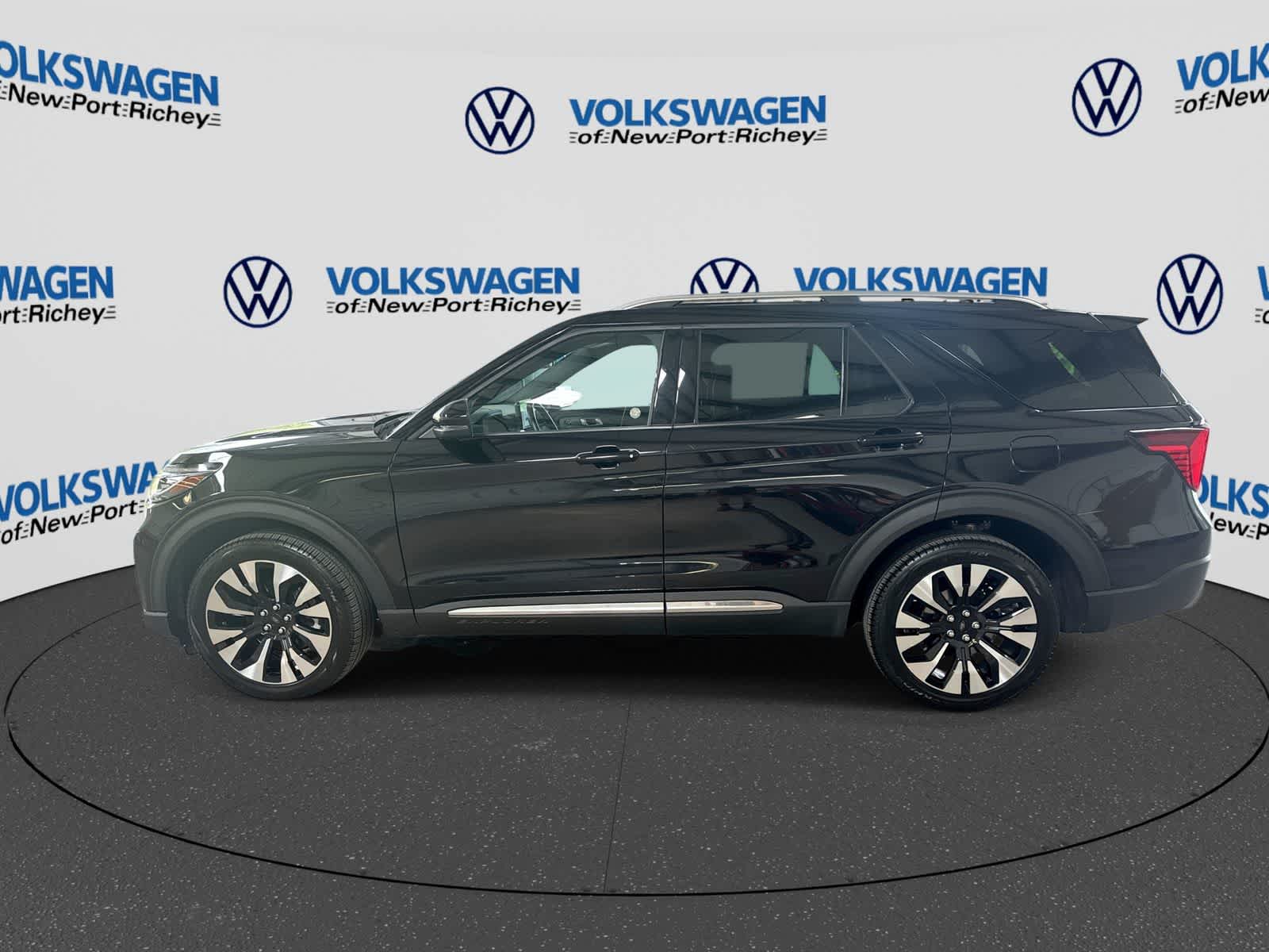 Ford Explorer Platinum 2025